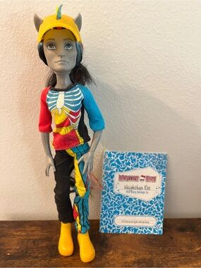 Mattel Monster High Freaky Fusion Neighthan Rot Diary